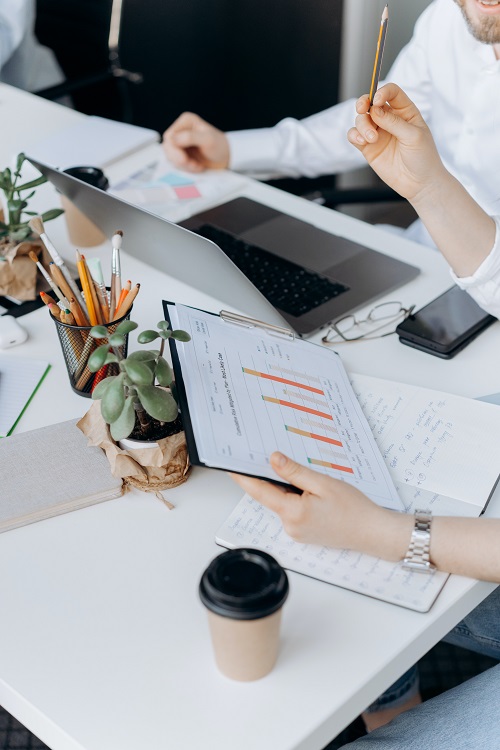 pexels-mikhail-nilov-6592403